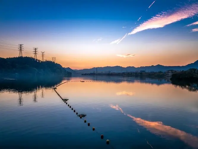高端绿色